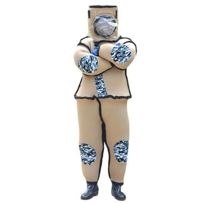 China The one-piece anti-bee suit beekeepers 3D beekeeper bee suit thick anti-bee suit for sale