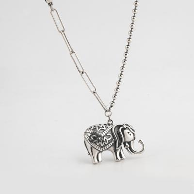 China Elephant Necklace S925 Sterling Silver Retro Necklace Pendant Female Animal Amulet Neck Ornaments Charm Silver Pendants Elephant Chain Necklace for sale