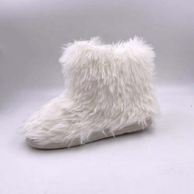 China 2019 Anti-odor Fashion Flat Waist Casual Winter Fuzzy Furry Women Faux Fur Warm Boots for sale