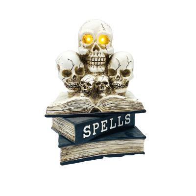 China 2021 New Arrivals Custome Resin Craft Halloween Party Supplies Decoration Skulls LED Home Light for sale