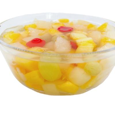 China High Quality Perfect Sweaty OEM Canned Proportion And Size Taste Can Be Seasons 820g Customized Fruit Salad In Light Syrup for sale