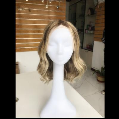 China Body Wave In Stock Cuticle Aligned Highlights 13x6 Blonde Lace Front Wigs For White Women Bob Wig European Human Hair HD Lace Front Wigs for sale