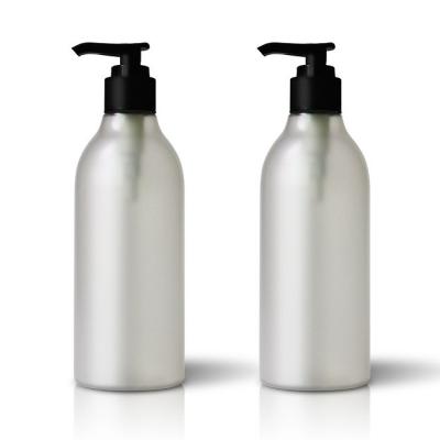 Chine couleur adaptée aux besoins du client par bouteilles rondes en plastique de jet de lotion de pompe de bouteille de jet de l'animal familier 260ml à vendre