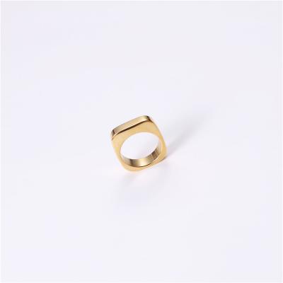 China High End Gold Plated Lead Free Nickel Free Stainless Steel Rings 18K Gold Plated Unisex Rings Couple Rings For Women for sale