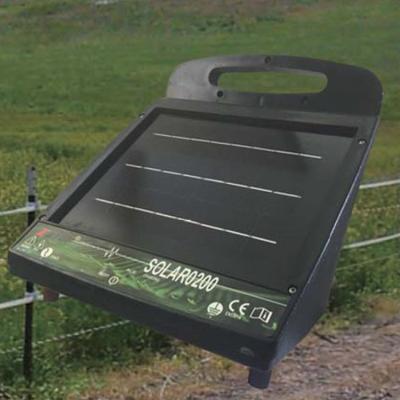 China Solar Energizer of  electric fencing  Green color Energizer  Solar Electric Fence Charger  Controller of electric fence for sale