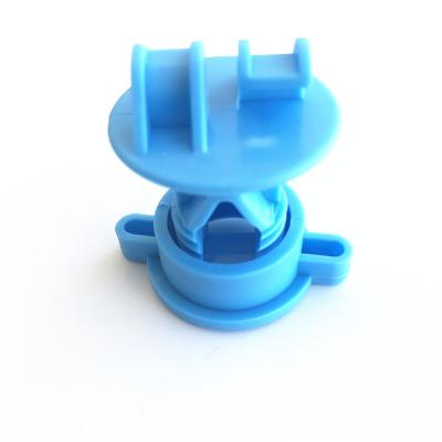 China Round post insulator of electric fence IST003BL  Screw on round post insulator  blue color for sale