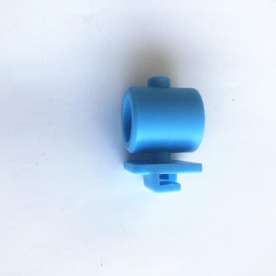 China Insulator of electric fence  Electric fencing insulator  IST017 for 12mm electric fence post for sale