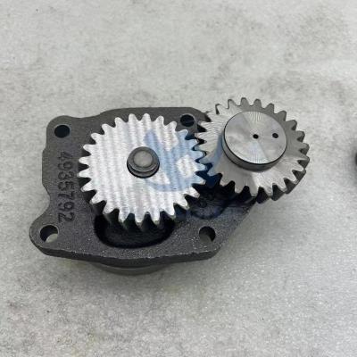 China Excavator Spare Parts 4939585 Lubricating Oil Pump  493-9585 for Cummins 4BT Engine for sale