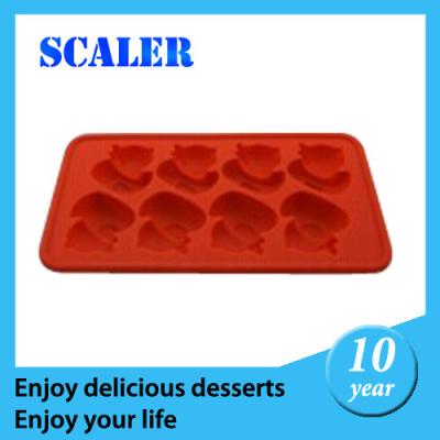 China Silicone Ice Cube Tray  / Ice Ball Maker with custom Logo printed for sale