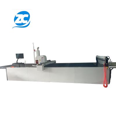 China ZC-KJ-230 Fully Automatic Clothing Textile Machinery Automatic Fabric Cutting Machine For Cloth for sale