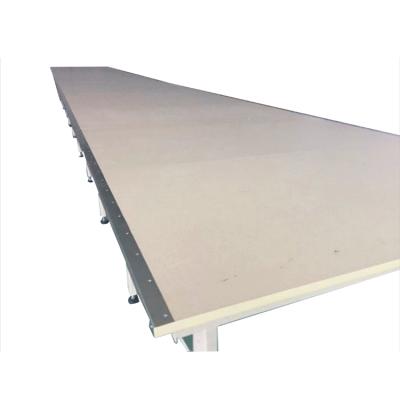 China Garment shops wholesale cutting table factory fabric spreading table for fabric for sale