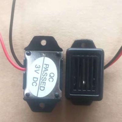 China 23mm 16mm 400Hz 3V 5V Active Mechanical Buzzer With Wire Square Buzzer MB2417F for sale