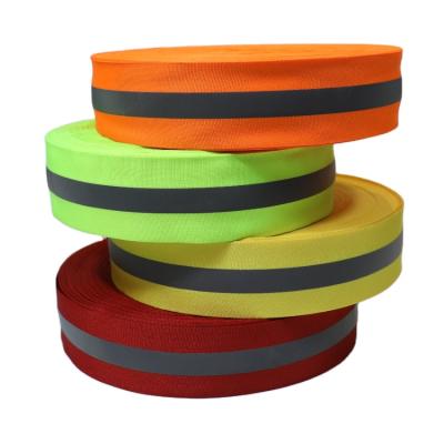 China Hot Wholesale Eco-friendly Reflective Vest Cloth Material Safety Good Quality Tape Reflective Straps for sale