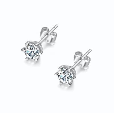 China CLASSIC Hot Stone Jewelry 925 Sterling 2ct VVS D Silver Color Moissanite Diamond Stud Earrings for sale