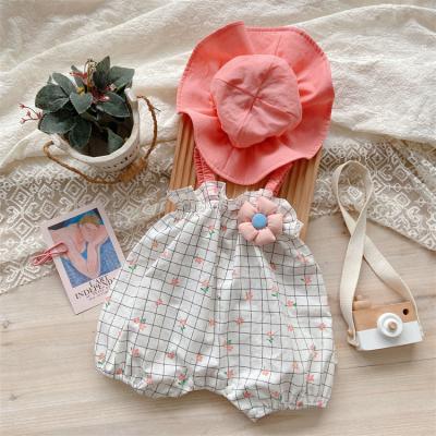 China Hot Sales Polyester / Cotton 0-3 Months Girls Cute Baby Clothes Set Newborn for sale