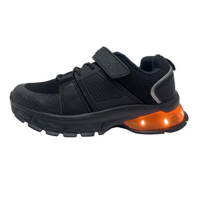 China Fashion Lightweight Boys Kids Led Shoes Led Lightweight Sneakers Children's Casual Shoes for sale