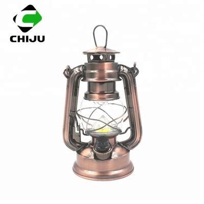 China New outdoor camping kerosene lamp antique hurricane lantern led hurricane lantern for indoor and outdoor decorative for sale