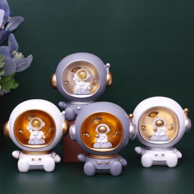 China Europe Astronaut Star Lamp Piggy Bank Big Money Box Send Astronaut Jewelry Gifts To Big Students for sale