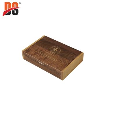 China Handmade DS Customized Wooden Gold Coin Luxury Gift Precious Metal Box Medal Packing Box for sale