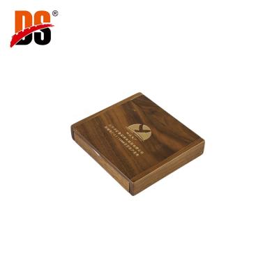 China New Product Handmade Solid Walnut DS Folding Wooden Phone Booth Packaging Single Gold Coin Wooden Box for sale