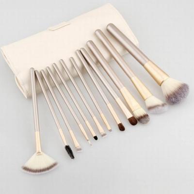 China Angular Blush Greatbuy Diamond 12 Pcs Professional Luxury Makeup Brush Set Custom Logo Base Free Samples 12years Fld 12pcs for sale