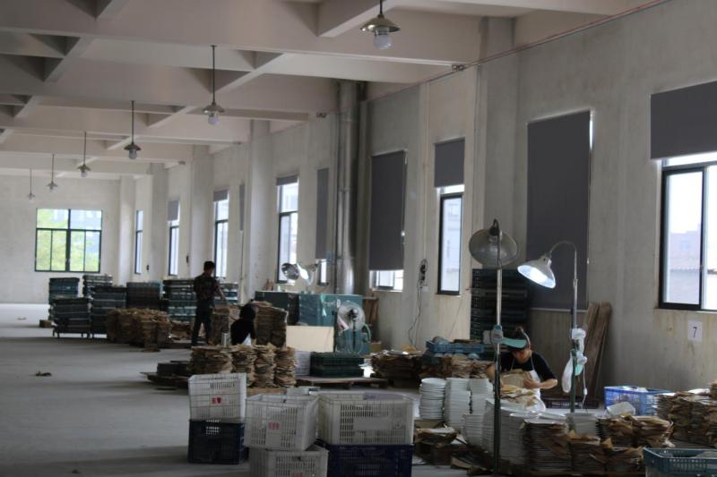 Verified China supplier - Chao'an Lian Xing Yuan Ceramics Co., Ltd.