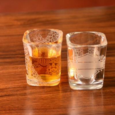 Cina Marche Logo Square Shot Glasses, vetri di colpo di nozze per bere di Sprit in vendita