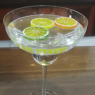 China LFGB 850ml Margarita Giant Crystal Cocktail Glasses for sale