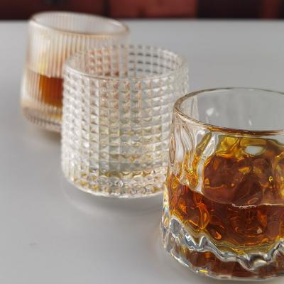 China Bleifreies FDA prägte handgemachter Whisky-Glasdrehenunterseite zu verkaufen