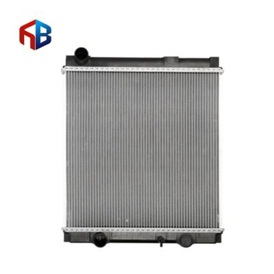 China Core Aluminum Plastic Tanks ME403824 Truck Spare Parts Aluminum Radiator For MITSUBISHI 620x518x48 for sale