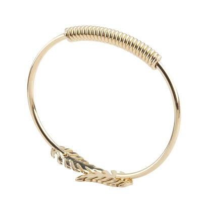 China Environmentally Friendly Fashion Boho Jewelry Accessories Alloy To Feather Bangle Gold Punk Metal Bangles Open Leaf Cuff Bangle for sale