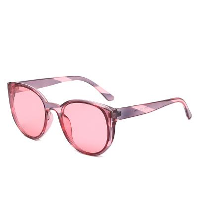 China Classy Fashion Sunglasses Anti Fashion Uv400 Women Classic Shades Ladies Designed Sunglasses Eye Wear Men Unisex Customized 2021 Sun Glasses Gafas for sale