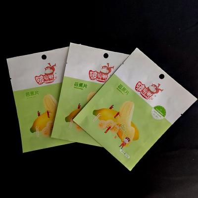 China Barrier Custom Printed Three Side Sealed Resealable Snacks Banana Chips Pisang Packaging Bags for sale