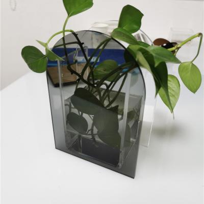 China 2021 Factory direct sale black environment friendly vase to wedding centerpieces black clear acrylic vase for sale