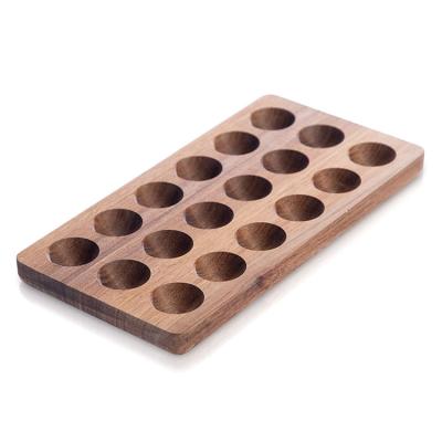 China Europe Farnhouse Kitchen Fridge Decorative Storage 18 Egg Wooden Egg Tray for sale