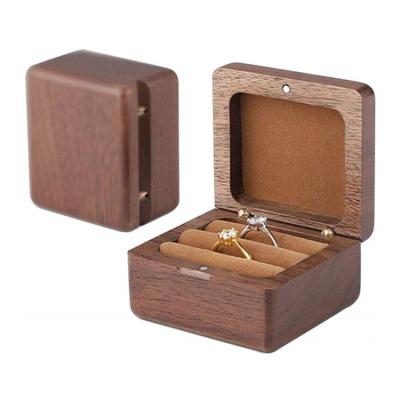 China Handmade Luxury Wooden Square Black Walnut Wedding Ceremony Engagement Double Ring Box for sale