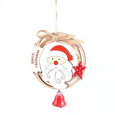 China New Handmade Christmas Decorations Christmas Wreath Wooden Christmas Tree Bells with Wooden Letter Pendant Wind Chimes for sale