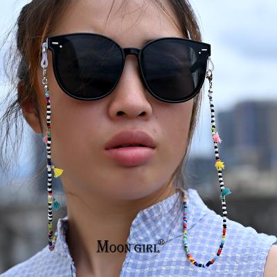 China Handmade Colorful Glass Sunglasses Chain Silicone Tassel Sunglasses Necklace Acrylic Fashion Straps for sale