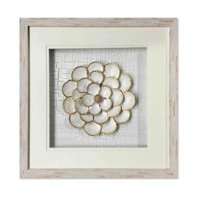 China Handcrafted Home Decoration Wall Fan Shell Flower Glass Shade Box Wholesale Wooden Frame Art for sale