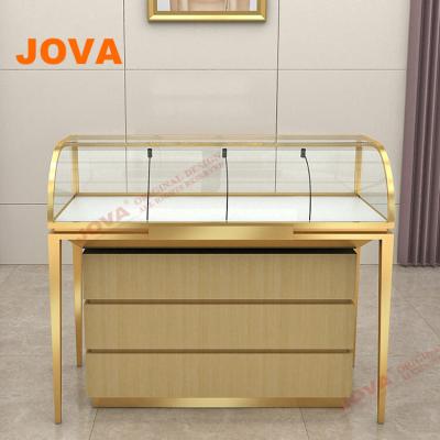 China Concise Retail Store Showroom Furniture Cabinet Design Glass Jewelry Display Showcase for sale