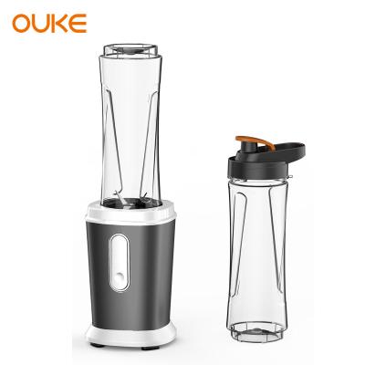 China 2022 New 600Ml Plastic Smoothie Maker Outdoor Portable Blenders With 2 Travel Bottles For Sports for sale