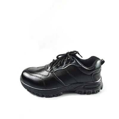 China Hot Selling Lightweight Fashion Anti Slip Breathable Waterproof Steel Toe Protect Labor Safety Leather Shoes for sale