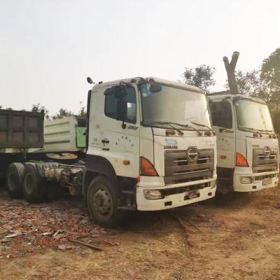 China Used Used Original Japan 380hp 6X4 10 Wheeler Hino 700 Tractor Main Truck 6825x2490x3210mm for sale