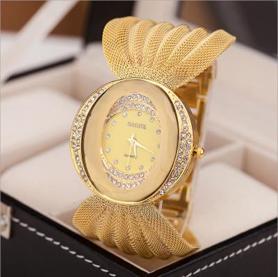 China 2021 Hot Sale Non-specific Sexy Oval Luxury Shiny Movt Mesh Belt Watch Wristwatch Women Quartz Mirror Glass Gold Sliver Watch for sale