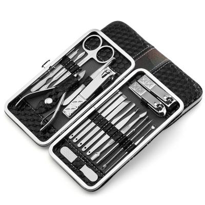 China Multi Color 18 Pieces Colorful Making Stainless Steel Nail Tools Scissors Manicure Set and Pedicure Set Nail Clippers for sale