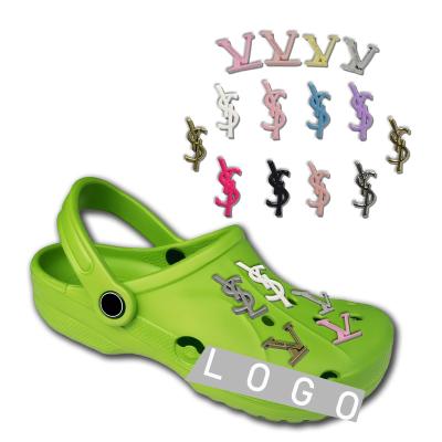 China Custom Clog Charm Wholesale Metal Luxury croc charms luxury Brand logo Designer croc charms for crock croc charm designer shoe decoration for sale