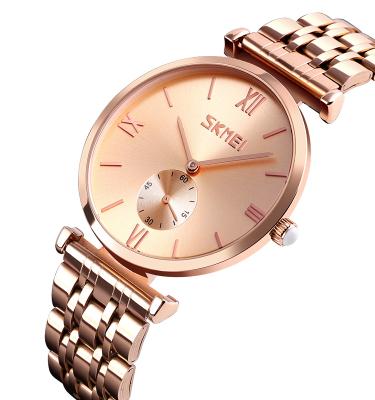 China New Arrival Day/Date Couple Watch Fashion Classic Watch Waterproof Elegant Couple Quartz Watch for sale