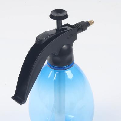 China High Efficient Portable Garden Tools Plastic 1.5L Pump Pressure Sprayer With Mist Spray for sale