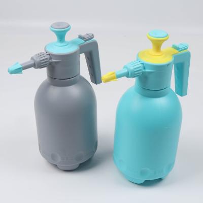 China New Design High Efficient Plastic High Pressure Sprayer 2l Price With Hand Held Pump For Garden Watering for sale