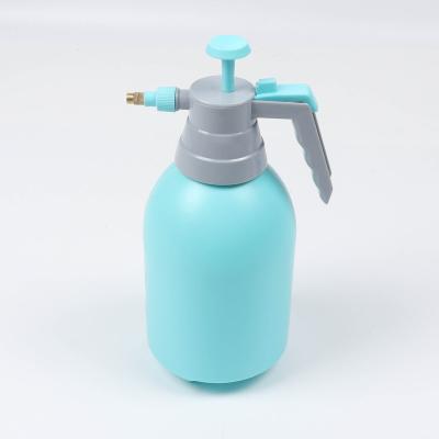 China Handheld Garden High Pressure 2L Efficient Plastic Water Sprayers With Pressure Sprayer Pump For Watering for sale